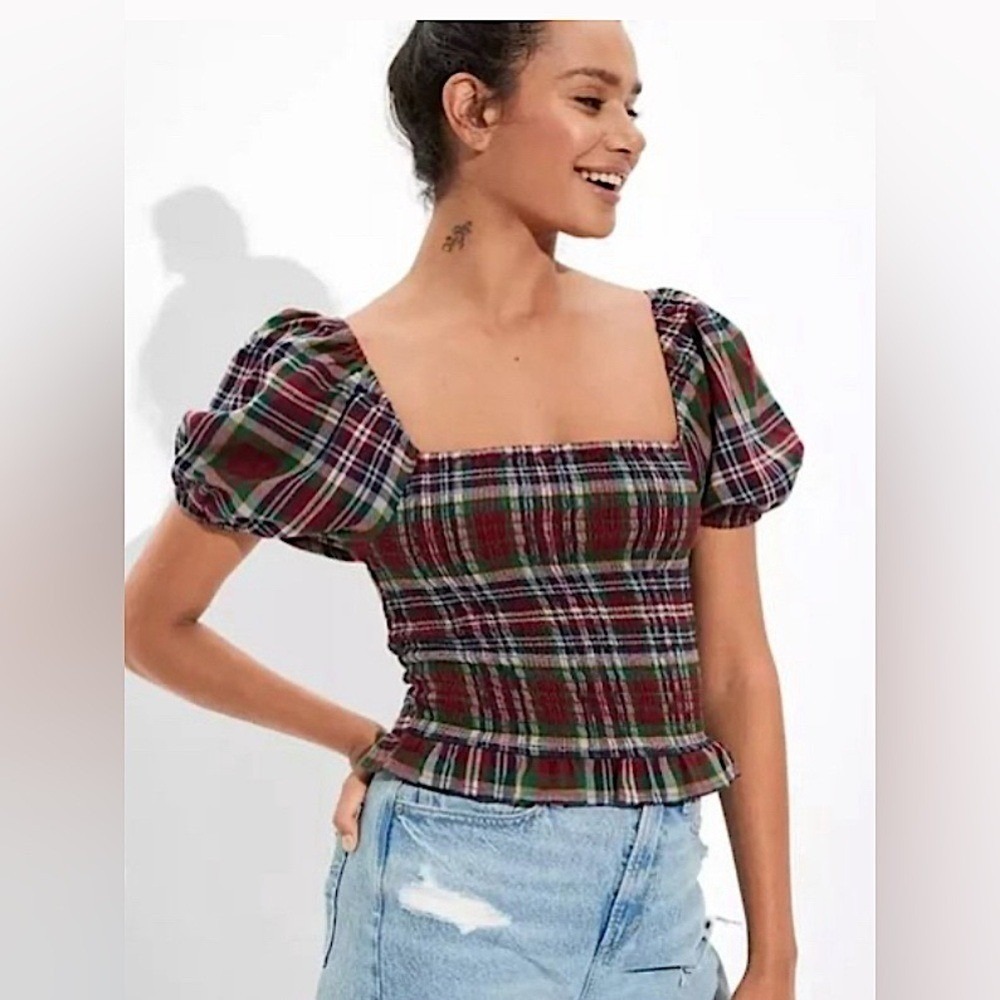 American Eagle Plaid Top Womens XS Cotton Red Smocked Puff Sleeve Crop